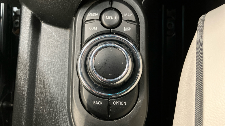 MINI Hatchback 1.5 Cooper Exclusive 3dr Auto Petrol Hatchback